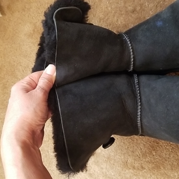UGG Bailey Button Boots - Picture 8 of 16